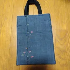 Item thumbnail for item dc3a769b-c831-4ffe-96c4-f5b3769fb3f5