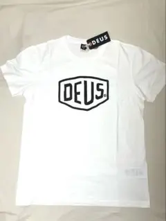 値下げ DEUS デウスエクスマキナ ホワイト Tシャツ ロゴ入り Lサイズ 白