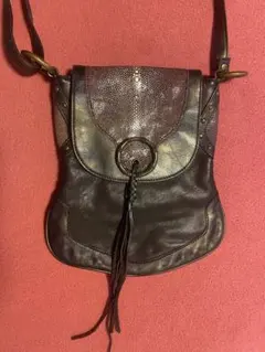 【未使用】レザーショルダーバッグ フリンジ付き