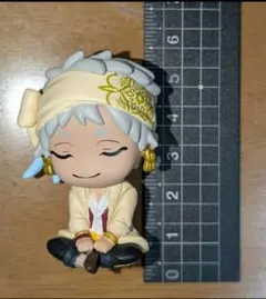 ツイステッドワンダーランド　ツイステ　肩ズンfig.　カリム・アルアジーム