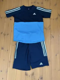 adidas Tシャツハーフパンツ上下セット ネイビー/ライトブルー