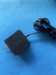 (6070)ASUS ADP-33BW A 19V 1.75A 差し込長方形