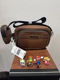 MICHAEL KORS メンズブラウン ボディバッグ