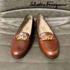 salvatore ferragamo フェラガモ ガンチーニ ローファー