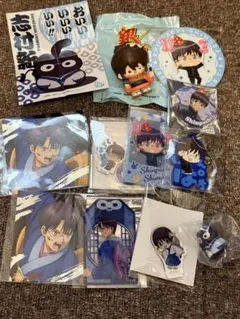 銀魂 志村新八 アクリルスタンド、ストラップと缶バッジ