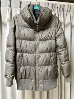 ダウンジャケット