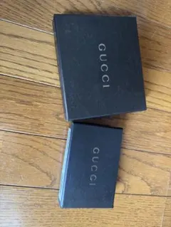 GUCCI 空箱　おまけ付き