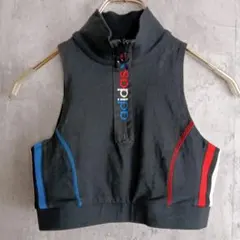 【adidas】黒のノースリーブショート丈トップス　M　ダンサー　ショート丈