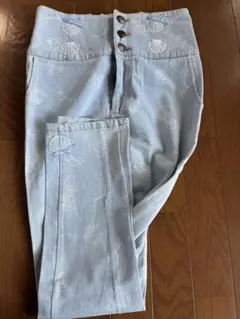 LIZLISA貝殻刺繍 ハイウエストデニムパンツのサムネイル