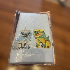 歌舞伎シーサー刺繍入りハンドタオル ライトブルー