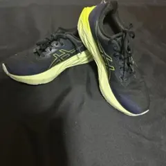 ASICS ノヴァブラスト4 27.5cmランニングシューズ ネイビー/ライム