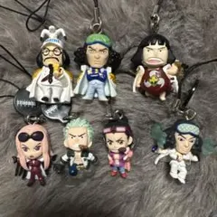 ワンピース フィギュアストラップ 7体セット