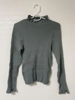 フリルハイネックリブニットトップス