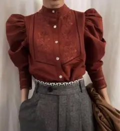 Ameri UND POWER SHOULDER LACE BLOUSE ボルド