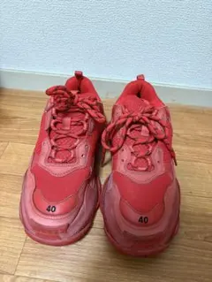 BALENCIAGA Triple S レッド スニーカー 40のサムネイル