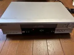 ジャンク品 VICTOR VHS・ビデオデッキ HR-B13 2004年製 - メルカリ