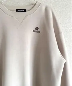 MARY QUANT マリークヮント アイボリー長袖スウェットのサムネイル