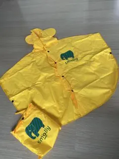 ★新品未使用品★イエローポンチョ キッズレインコート　キッズポンチョ