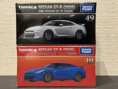 【未開封】トミカプレミアム49 日産GT-R （発売記念仕様含む２台セット）のサムネイル