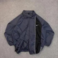 や*ろ様 90s NIKE ナイロンジャケット　ドローコード付き　黒タグ　old