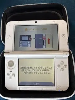 【充電器付】Nintendo 3DS LL_モンハン仕様_アイルーホワイト