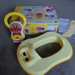 【美品】アンパンマン 2Way 補助便座 音楽機能付(おまけ付き)のサムネイル