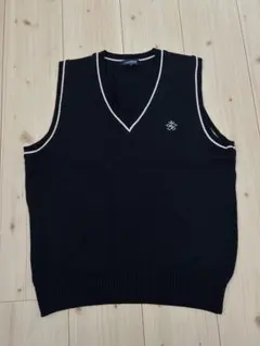 【美品】ブラック Vネック セーター 青森山田　制服　ベスト