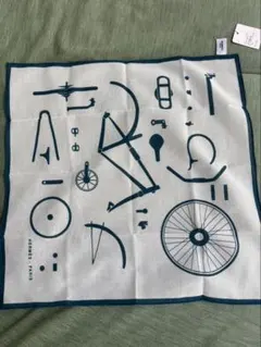 新品未使用タグ付き　Hermès ガヴロッシュ ポケットチーフ