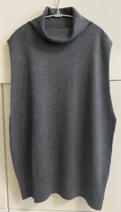 オフタートルネックベスト