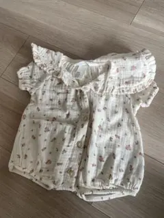 H&M ADORABLES 花柄ロンパース 50cm