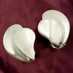 LALIQUE◎ シルバー925刻印カービングクリスタルブローチ◎ルネ・ラリック LALIQUE◎ シルバー925刻印カービングクリスタルブローチ◎ルネ