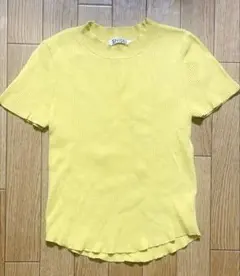 SNIDEL 半袖 リブニット イエローのサムネイル