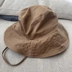 ユニクロ　アジャスタブルUVカットワイドブリムハット