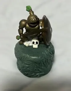 ドラゴンクエスト　ボトルキャップフィギュア さまようよろい