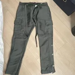 mnml カーゴパンツ