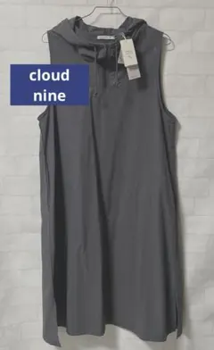 値下　新品　cloudnine フード付ノースリーブチュニック　チャコールグレーのサムネイル