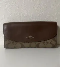 COACH 長財布 ブラウンのサムネイル