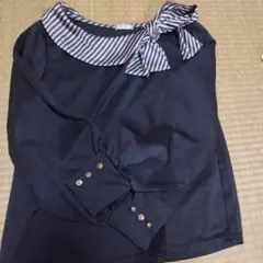 アクシーズファム　トップス