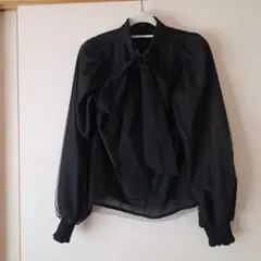 INGNI　チュール　ボウタイ　ブラウス　ブラック