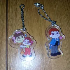 不二家 ペコちゃん ポコちゃん アクリルキーホルダー 2種セット