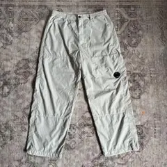 C.P.COMPANY カーゴパンツFLATT NYLON 48 グレーのサムネイル