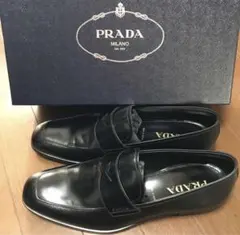 PRADA ローファー