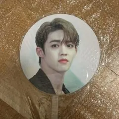 新品未使用　未使用　SEVENTEEN エスクプス　うちわ　マジカル反射