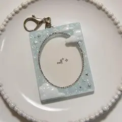 Item thumbnail for item cf7f6989-28aa-4497-a9a6-9feb5d81f42a