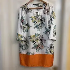 ZARA BASIC 花柄チュニック ワンピースのサムネイル