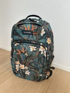 お値下げ中】DAKINE バックパック マルチカラー ストライプ柄 - メルカリ