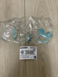 TWICE ミナ カラビナ