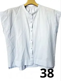 ライトブルー ノースリーブシャツ　パールボタン