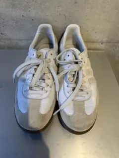 adidas Samba ホワイト/ベージュ スニーカー