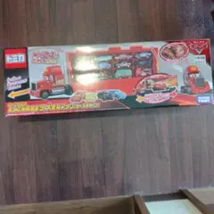トミカ ライトニング・マックィーン トレーラー付き